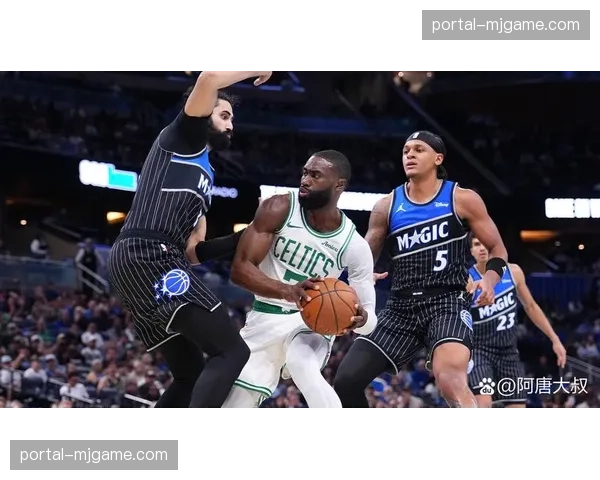 班切罗与瓦格纳合砍65分，魔术主场力擒骑士取得领先